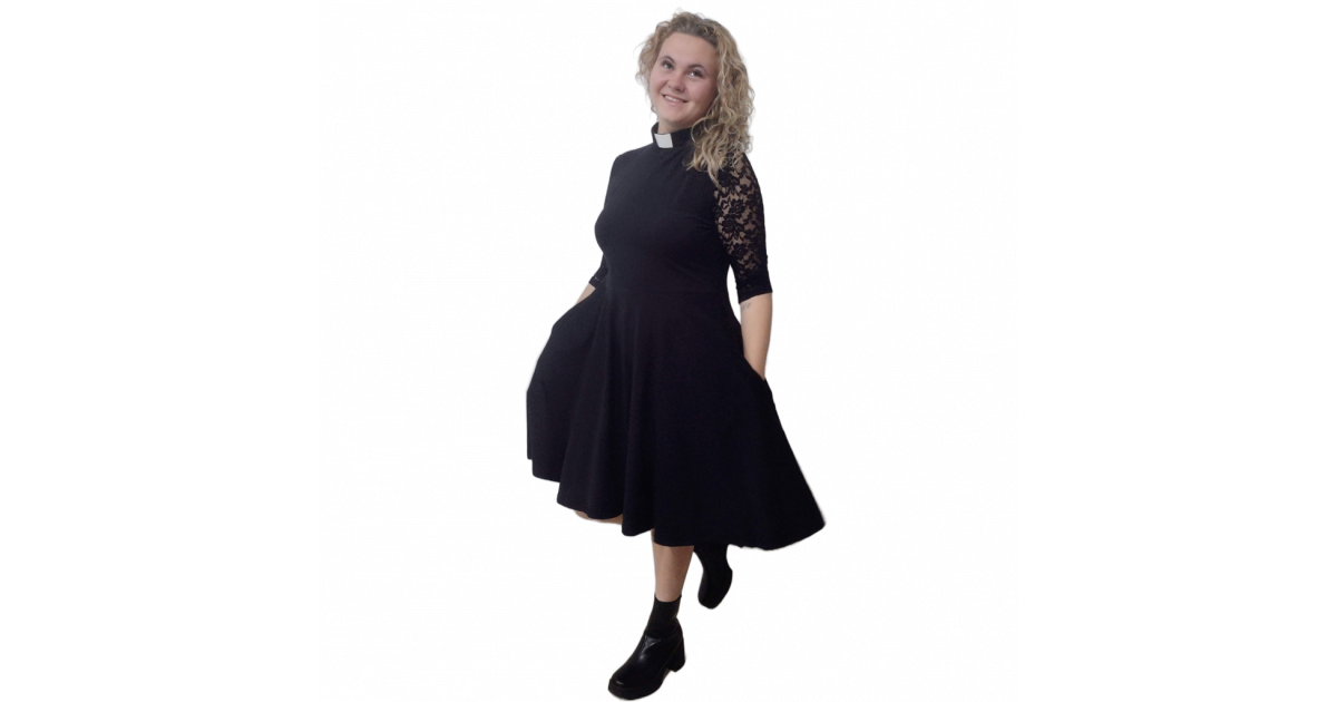 MARLENE LACE SLEEVED SKATER DRESS MARLENE LACE SLEEVED SKATER DRESS